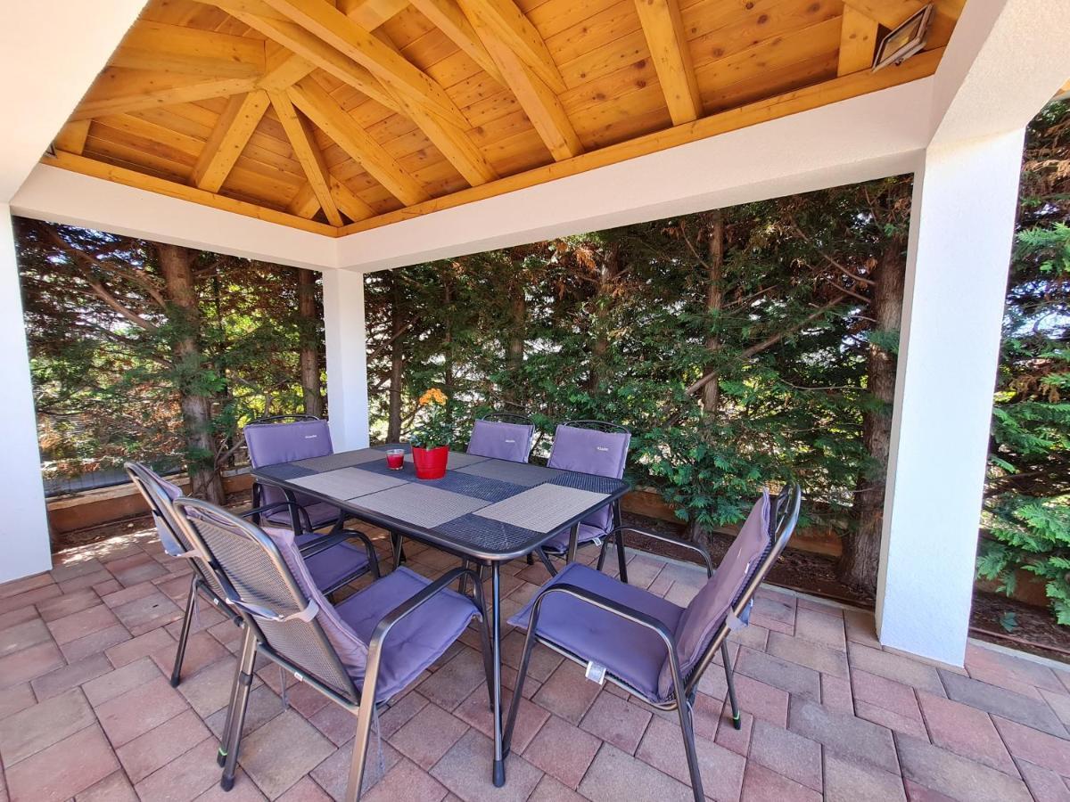 Holiday Home Drago Ζαντάρ Εξωτερικό φωτογραφία