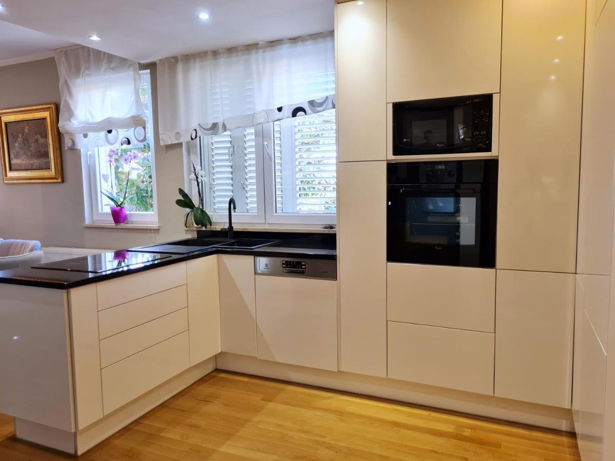 Holiday Home Drago Ζαντάρ Εξωτερικό φωτογραφία